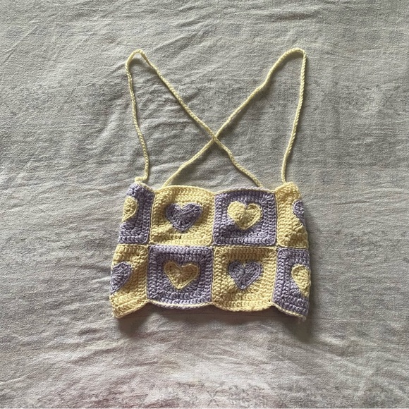 handmade crochet top🧶 - Picture 2 of 4